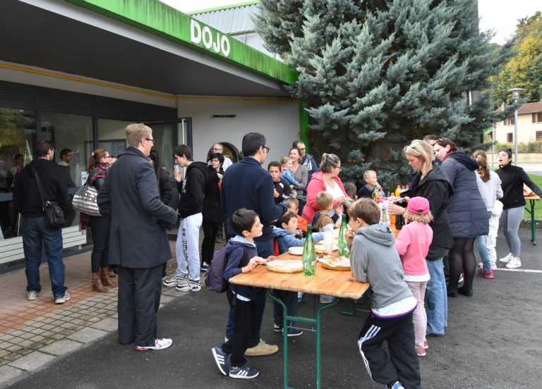 Bienvenue Au Club Des Parents Indignes Stage de bienvenue 2016 – JUDO CLUB DES GONES